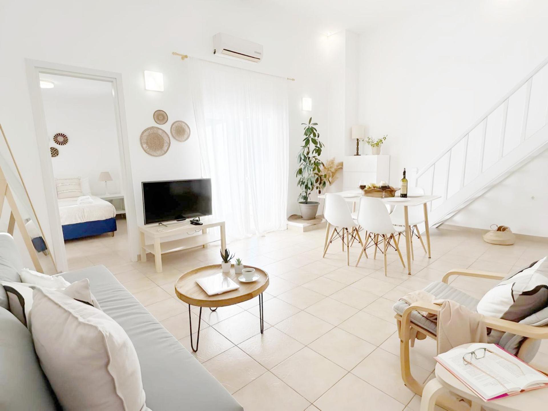 Patmos Sunshine - 5 Minutes Walk From Square Of